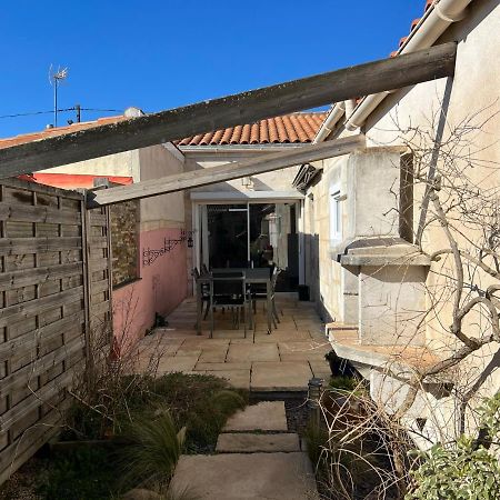 Maison Avec Jardin Et Garage Rochefort  Exteriör bild